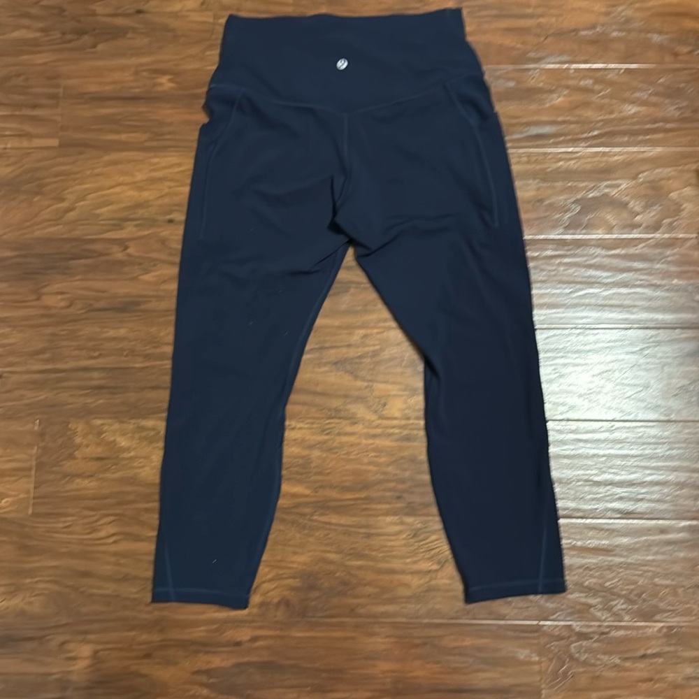 Lululemon leggings size 10